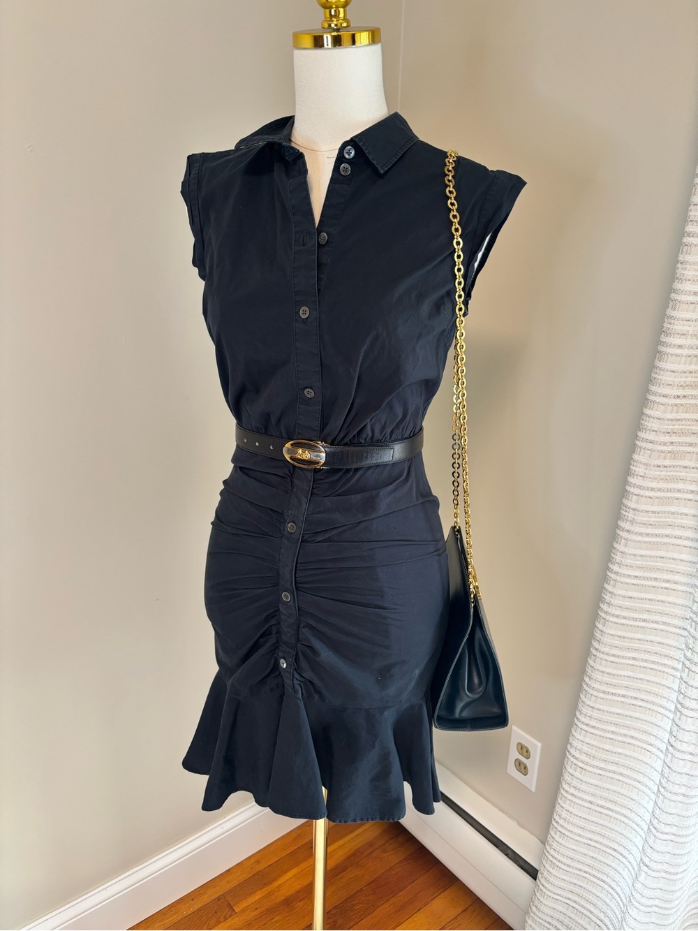 Veronica Beard Black Ruched Shirt Dress Size 4 Sleeveless Button Front Midi RTR - Picture 8 of 9